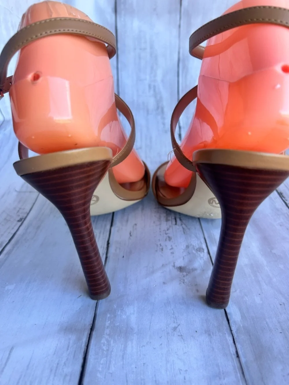 Micheal Kors Amara Leather Sandal